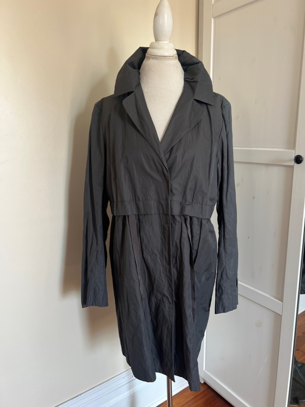 LOFT Charcoal Grey Metallic Trench Coat | Size 14 Gently Used - Picture 4 of 10